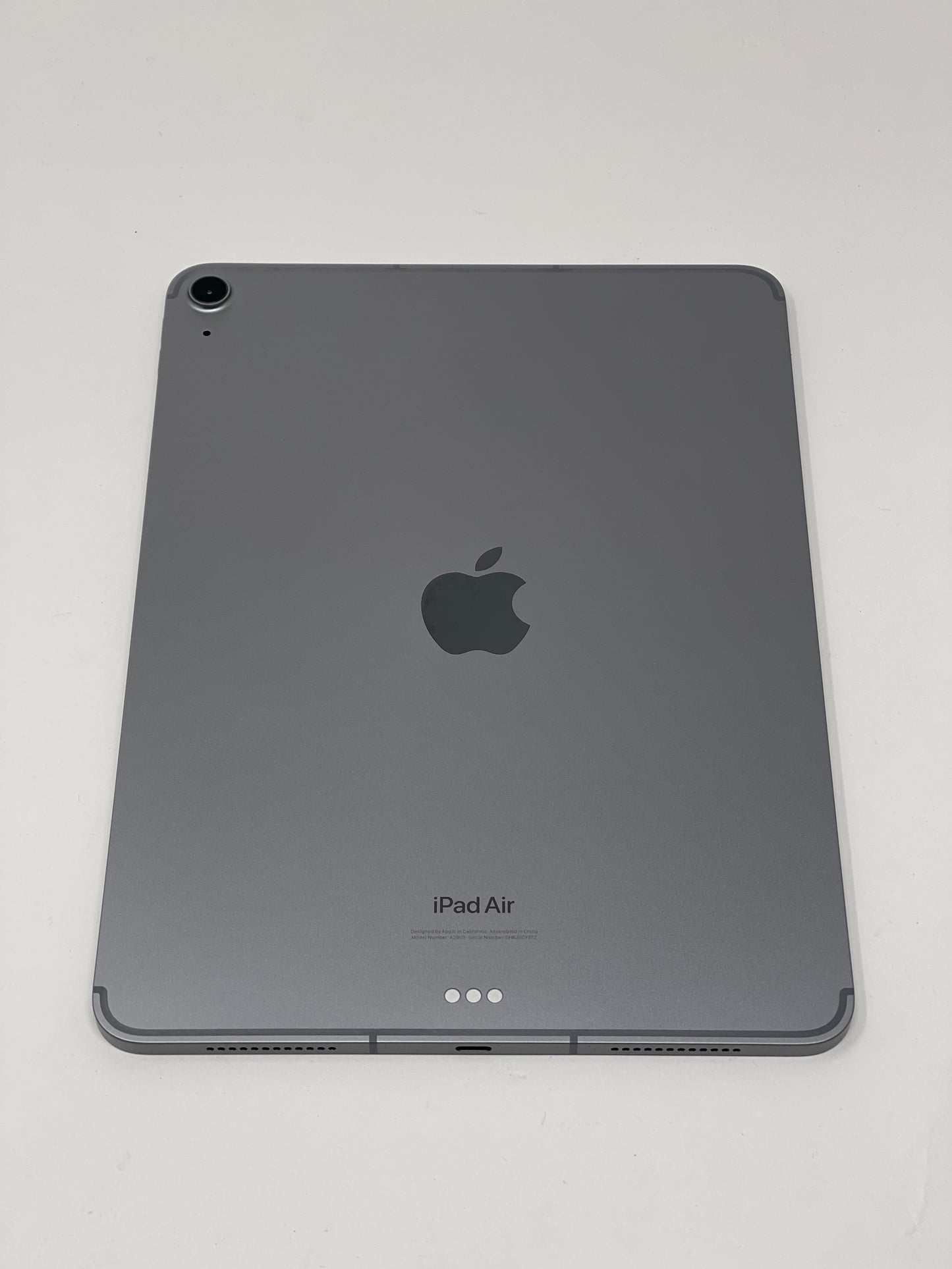 Apple iPad Air 11in M2 6th Gen 128GB Space Gray WiFi Cellular Unlocked A2903