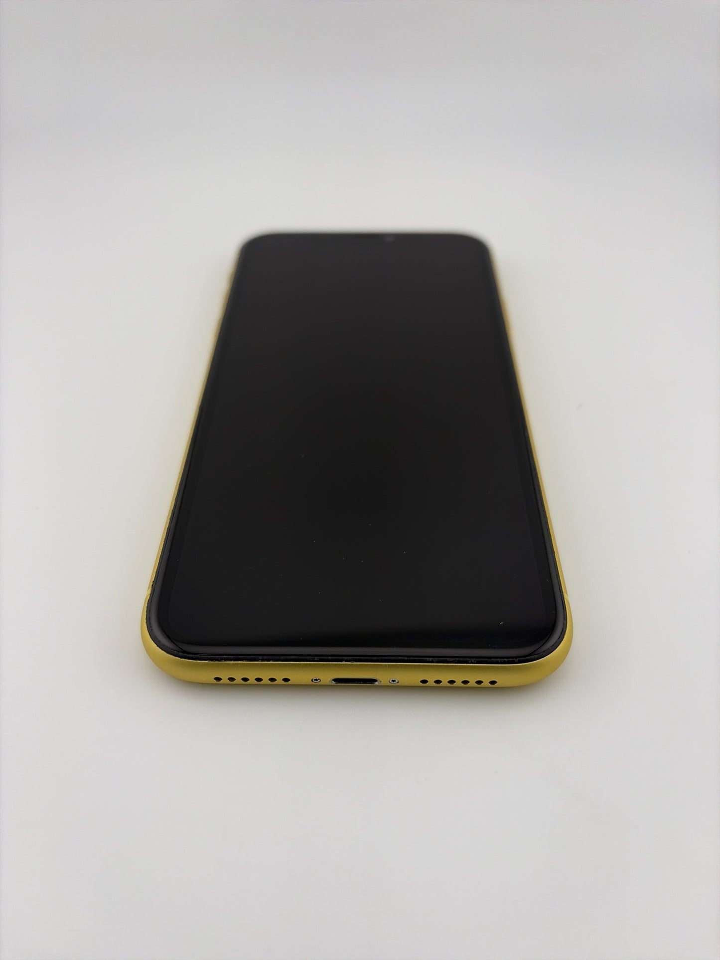 Apple iPhone 11 64GB Unlocked A2111 Yellow Excellent