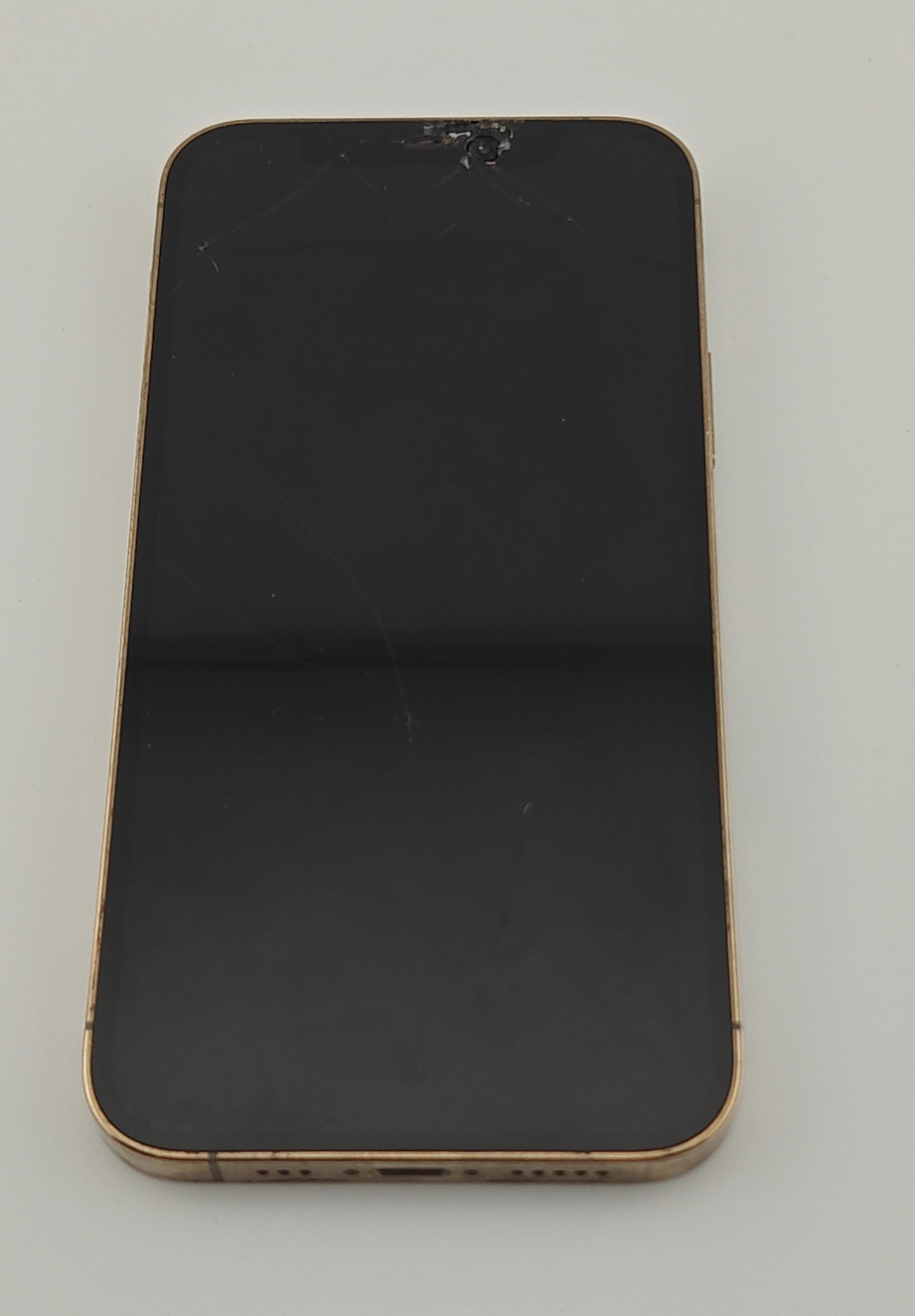 Apple iPhone 12 Pro 256GB Unlocked A2341 Poor Cracked