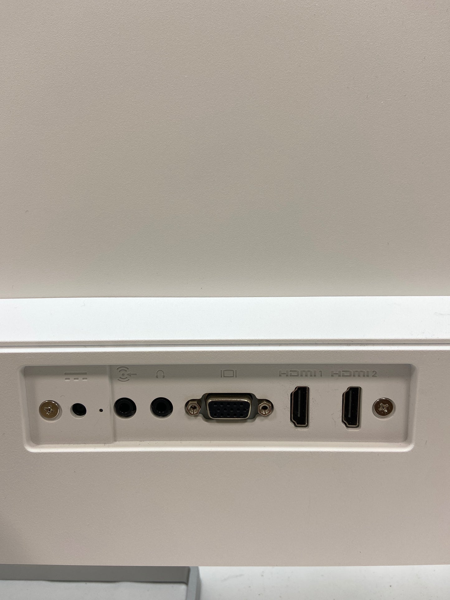 HP Series 5 527sa 27 inch FHD Monitor with Speakers
