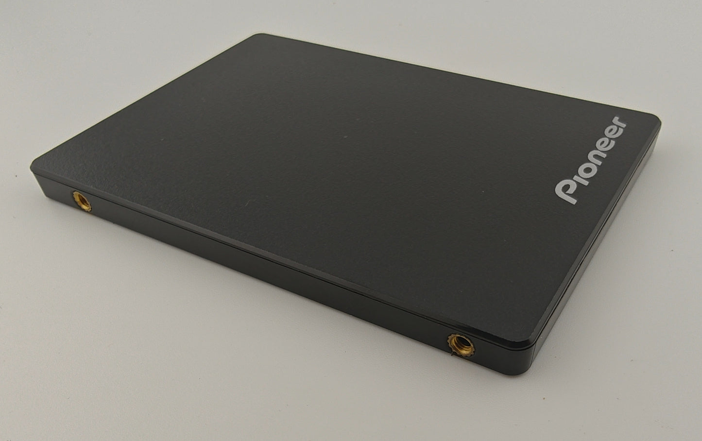Pioneer 3D NAND Internal SSD 1TB -2.5" SATA 3 6 GB/s Solid State Drive APS-SL3N-1T Black
