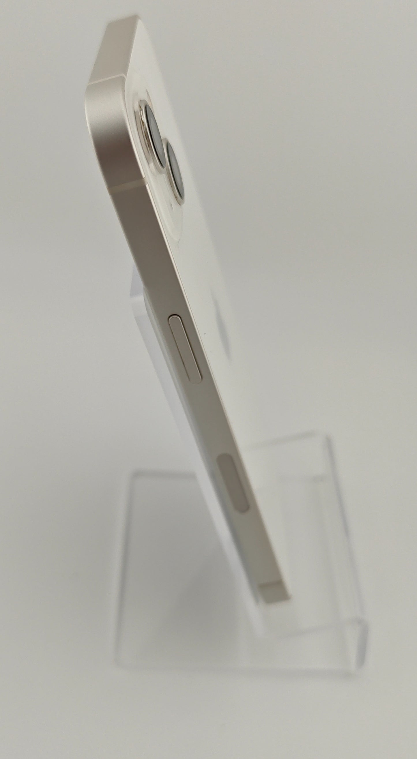 Apple iPhone 13 128GB Unlocked Starlight A2482 MLMM3LL/A Good