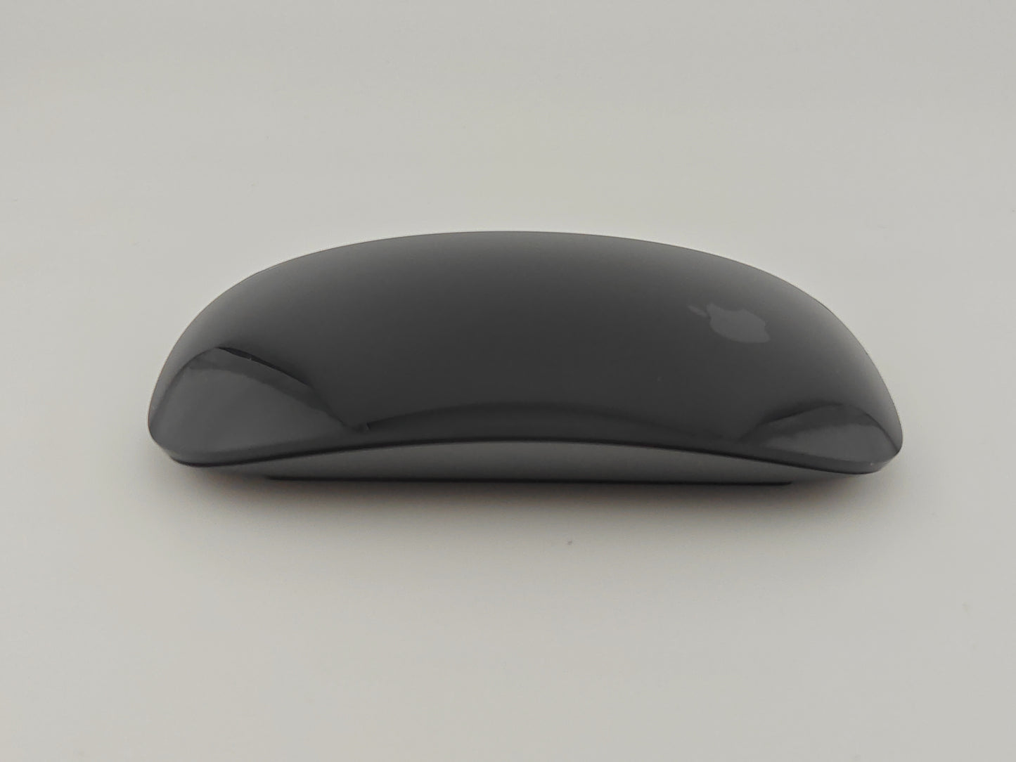 Apple Magic Mouse 2 MLA02LL/A Space Gray Excellent
