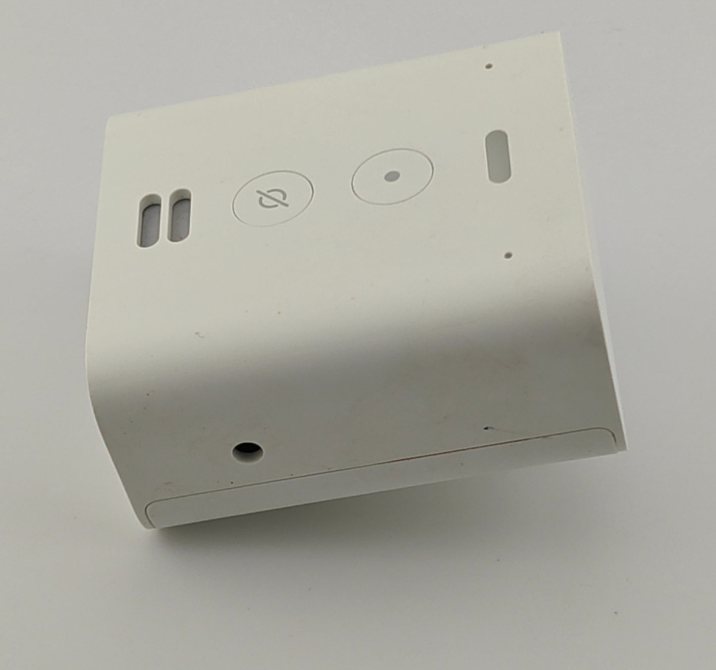 Amazon Echo Flex Plug-in Smart Speaker White C77A68
