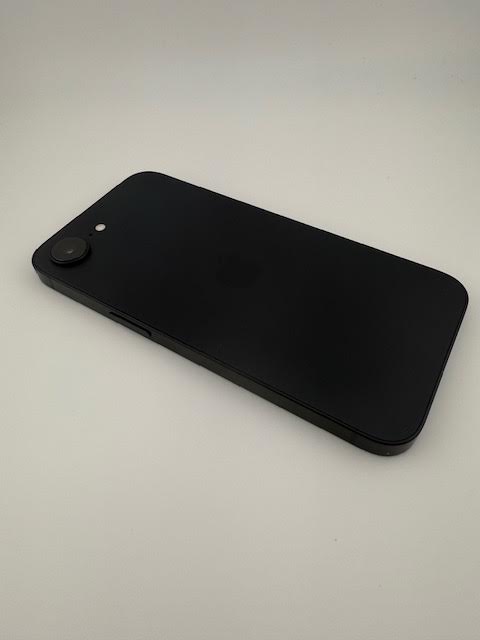 Apple iPhone 16e 128GB Unlocked eSim Only Black A3212 MD0D4LL/A Excellent