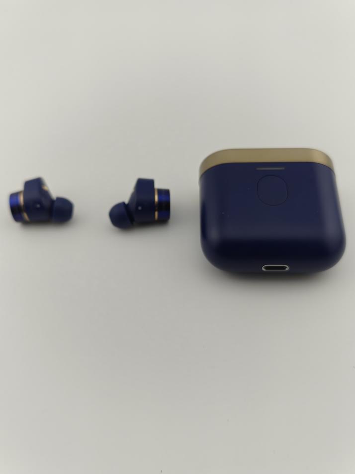 Bowers & Wilkins Pi7 S2 In-Ear True Wireless Earbuds Midnight Blue