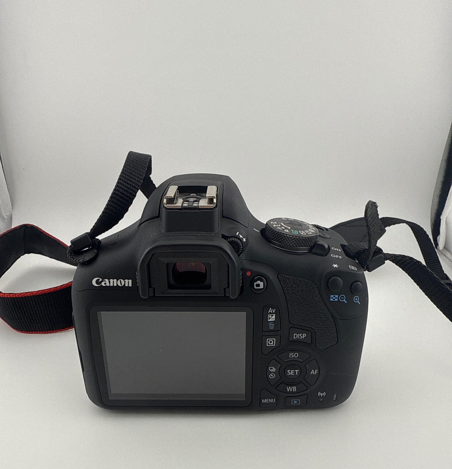 Canon EOS 2000D (Rebel T7) DSLR Camera + 18-55mm IS MACRO 0.25m/0.8ft Lens Kit