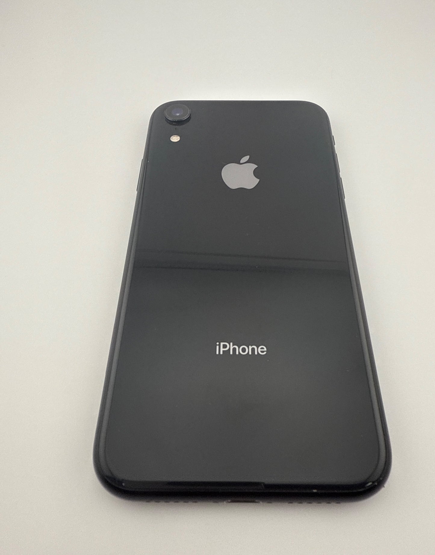 Apple iPhone Xr 128GB Unlocked A1984 Black MRYY2LL/A Good