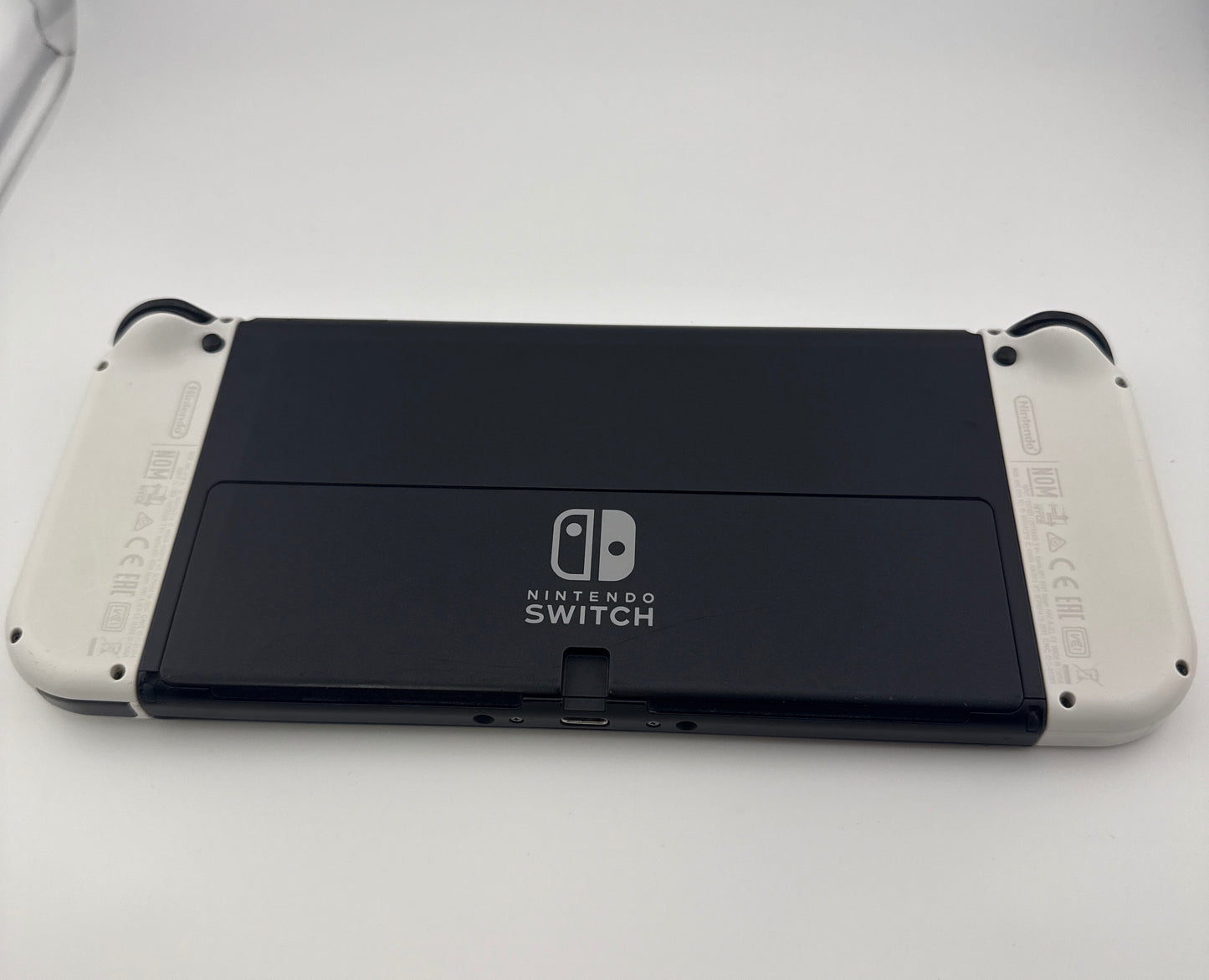 Nintendo Switch OLED 64GB White