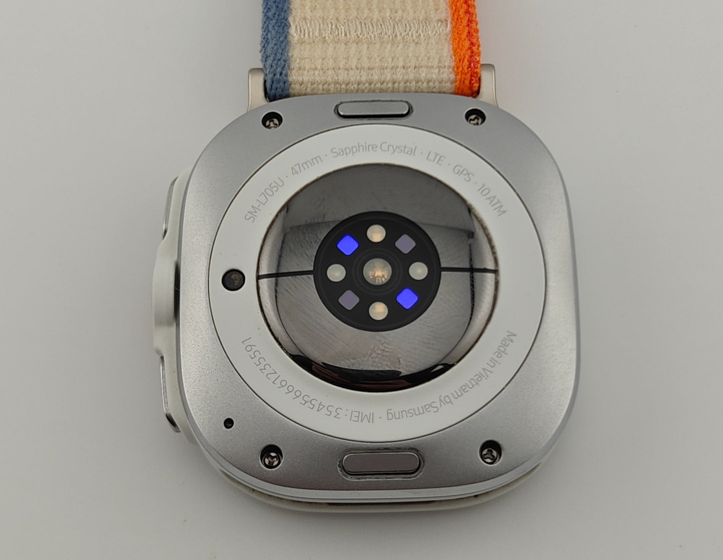 Samsung Galaxy Watch Ultra SM-L705U Titanium White White Fabric Band