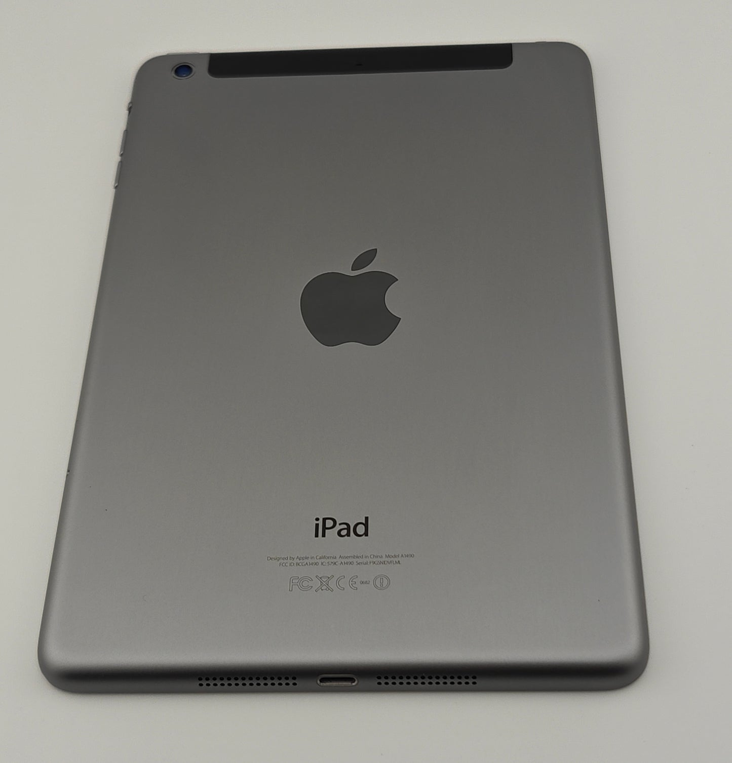 Apple iPad Mini 2 32GB (2nd Gen) Unlocked Cellular WiFi Space Gray A1490 Good