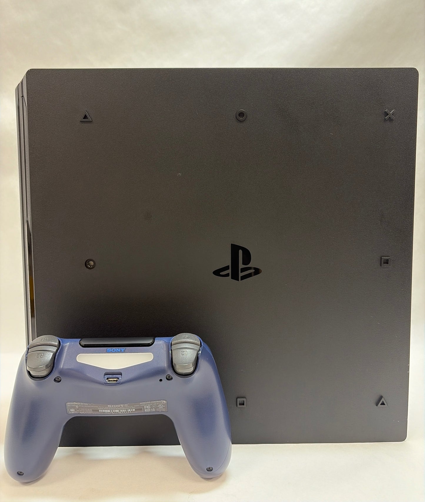 Sony PlayStation 4 Pro 1TB Black PS4 Console + 1 Controller Good