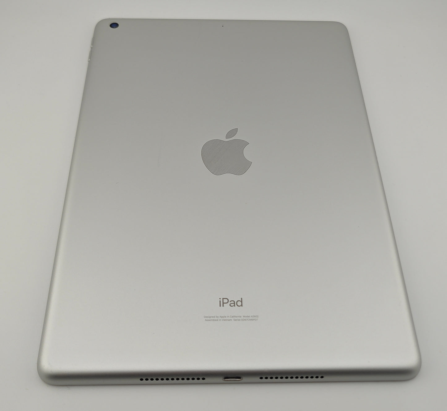 Apple iPad 9th Generation 10.2 64GB WiFi A2602 Silver Excellent