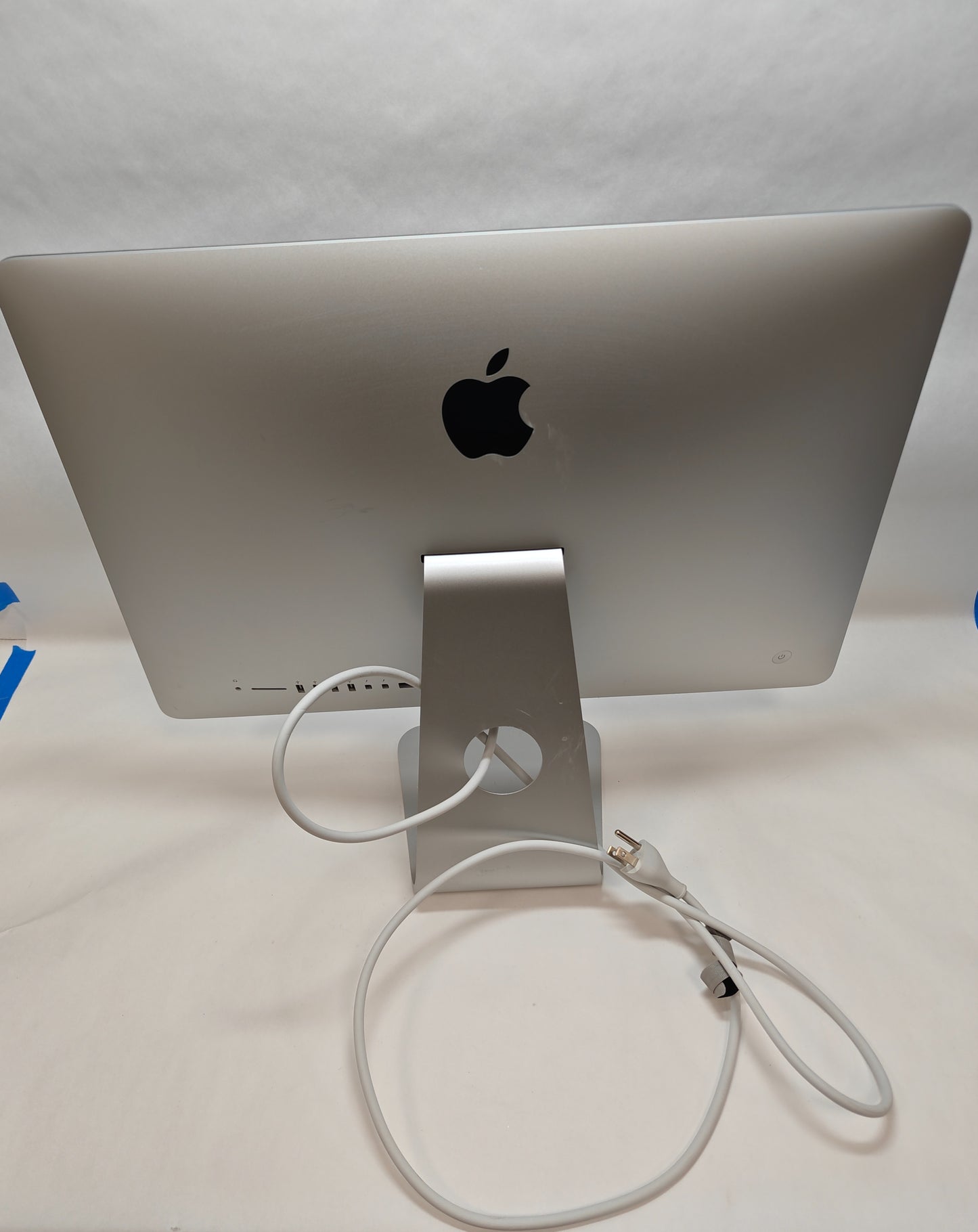 Apple iMac 21.5" Late 2015 Intel Core i5 2.8GHz 8GB RAM 1TB HDD A1418