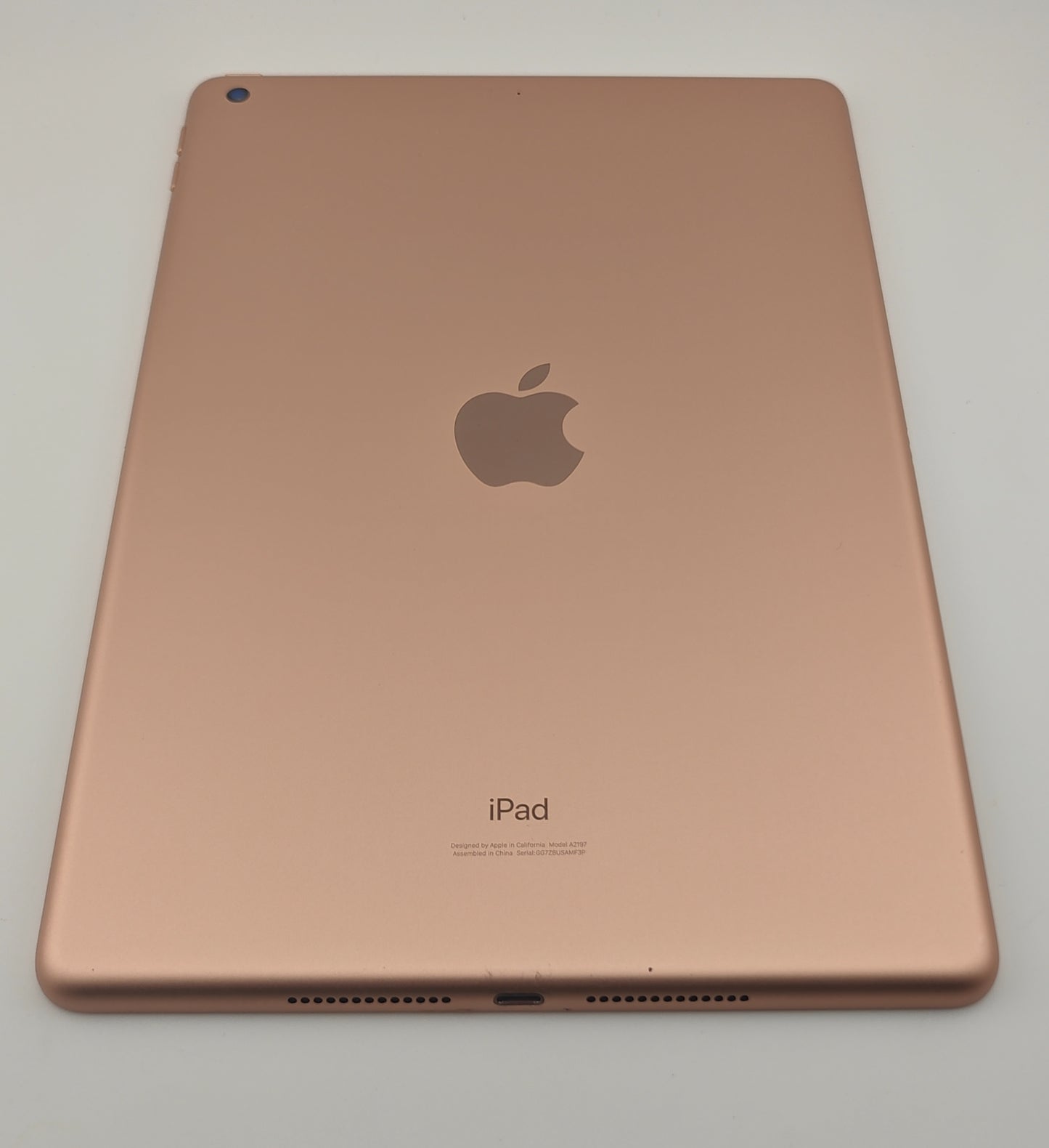 Apple iPad 10.2 7th Generation 32GB WiFi A2197 Gold Excellent