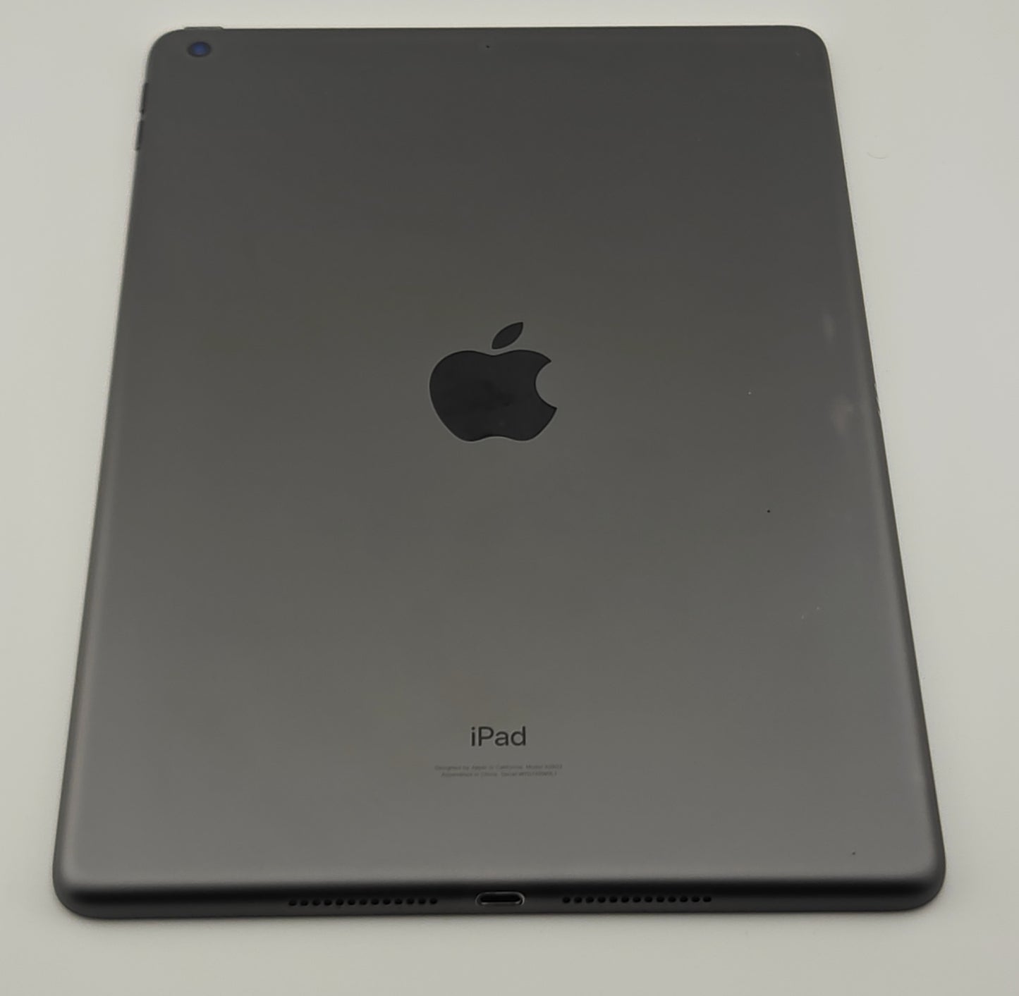 Apple iPad 9th Gen 64GB WiFi Space Gray A2602 MK2K3LL/A Good