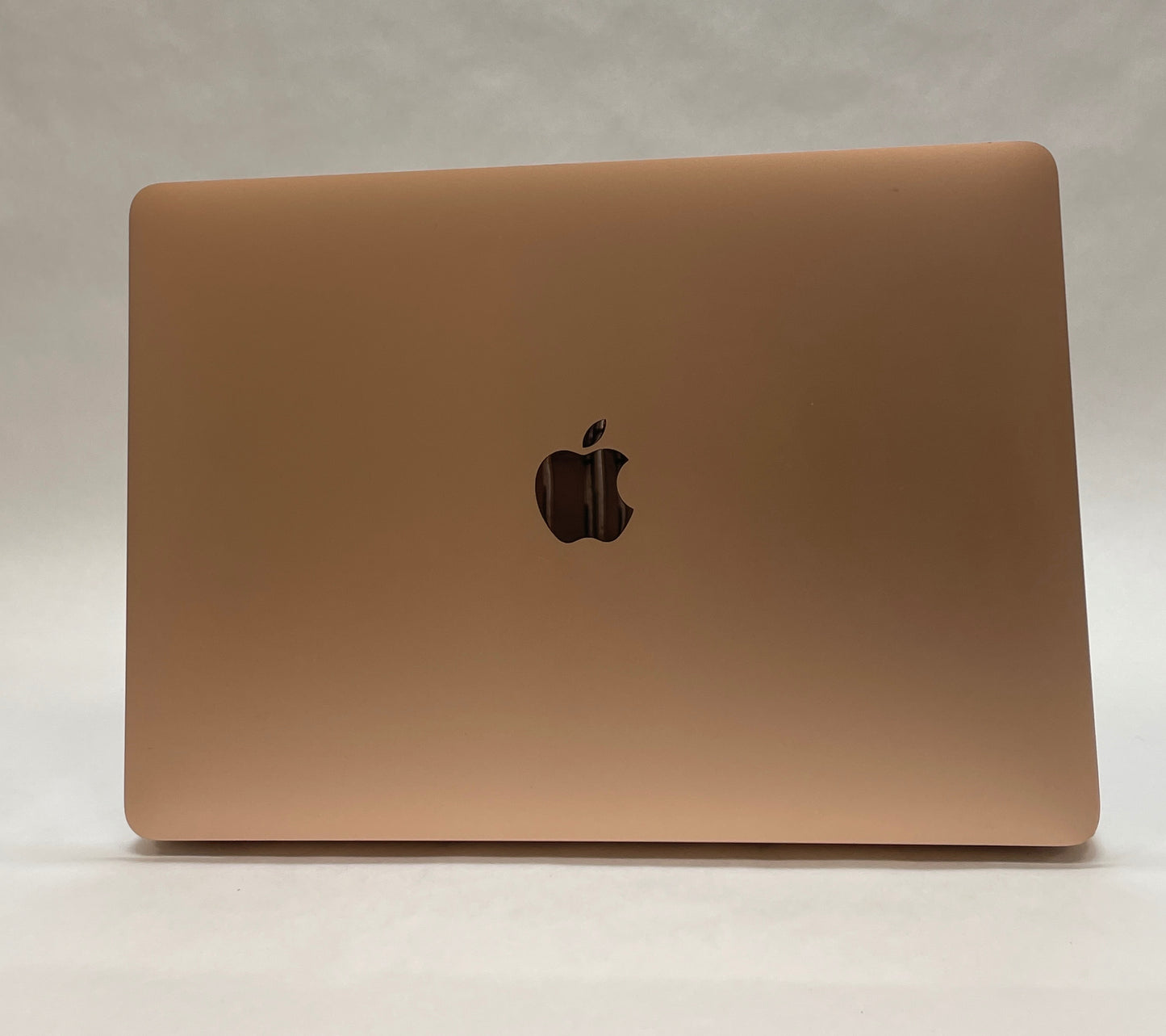 Apple Macbook Air 13in M1 256GB SSD 8GB RAM 7 Core GPU A2337 2020 Gold Defective