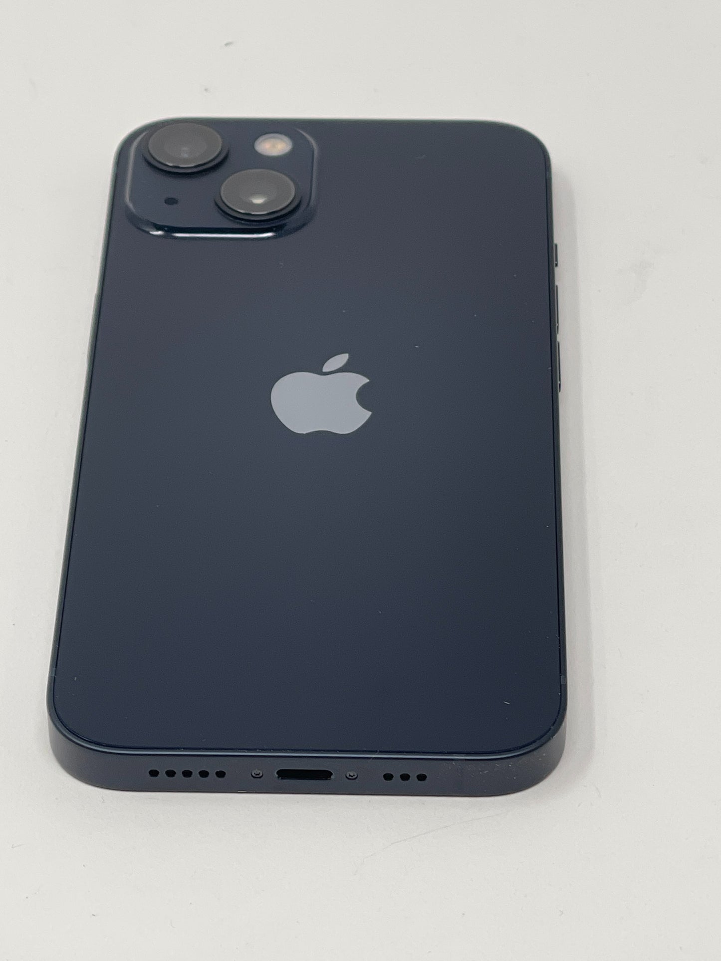 Apple iPhone 13 128GB Unlocked A2482 Midnight MLA73LL/A