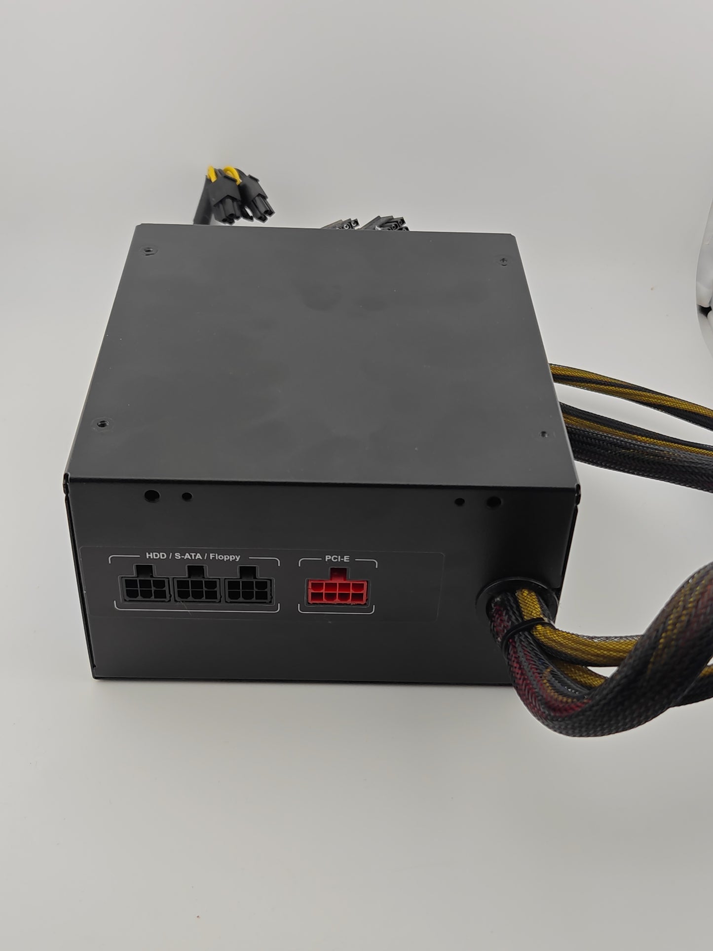 img-hash:f650df47c12380be907050295c5b513f33e927455fadc8173f3e8348cfc5229f