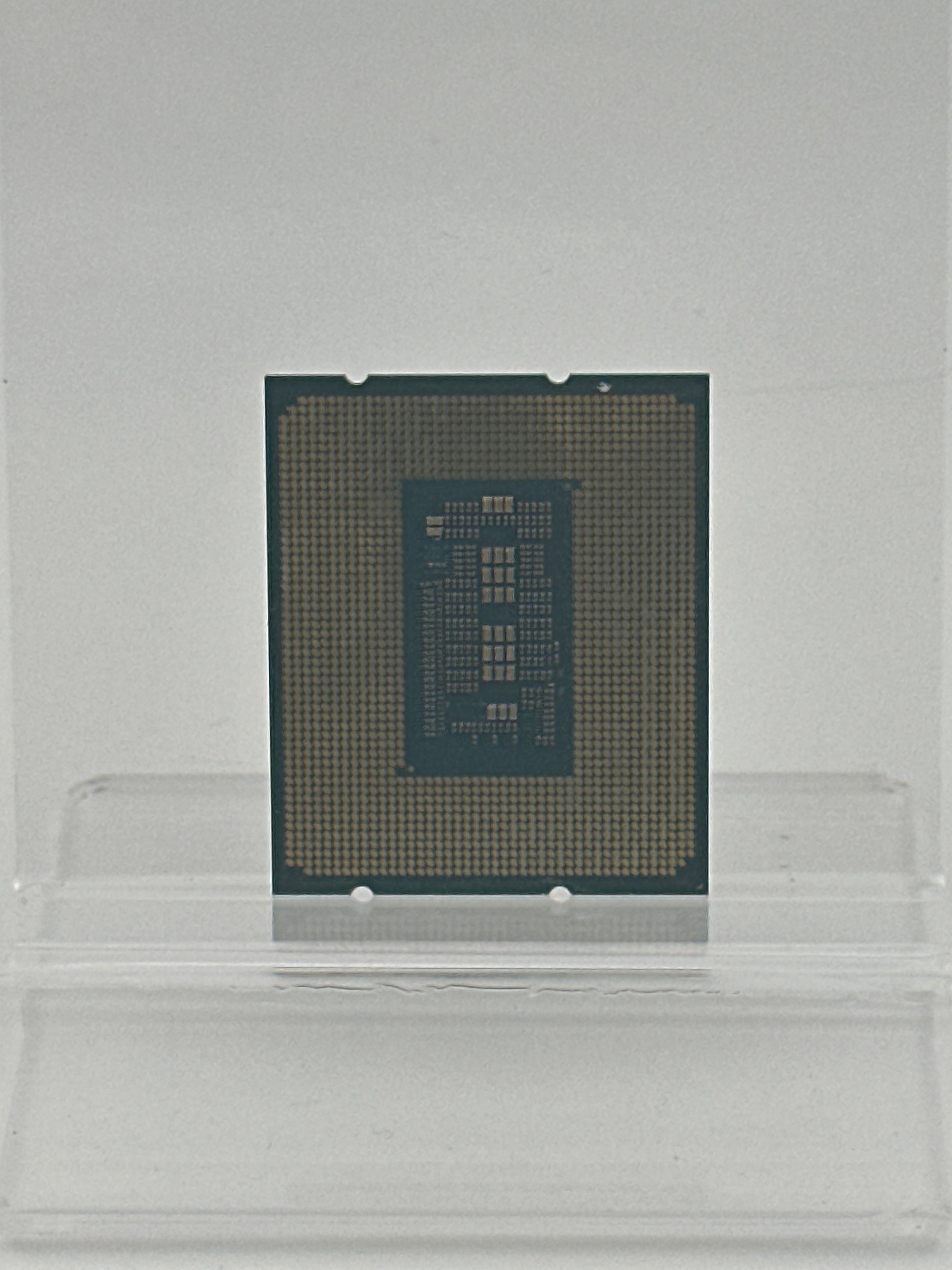img-hash:b6ec91468d120f2bfbf6696d141aa910e974eeae56e20396061f629eca3bc79f