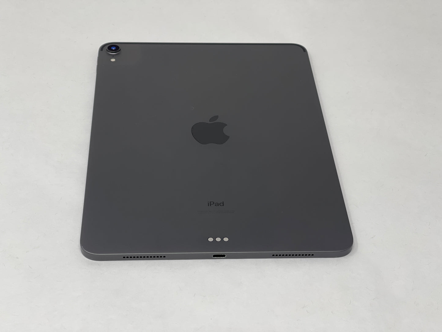 Apple iPad Pro 11 256GB WiFi A1980 Space Gray MTXQ2LL/A
