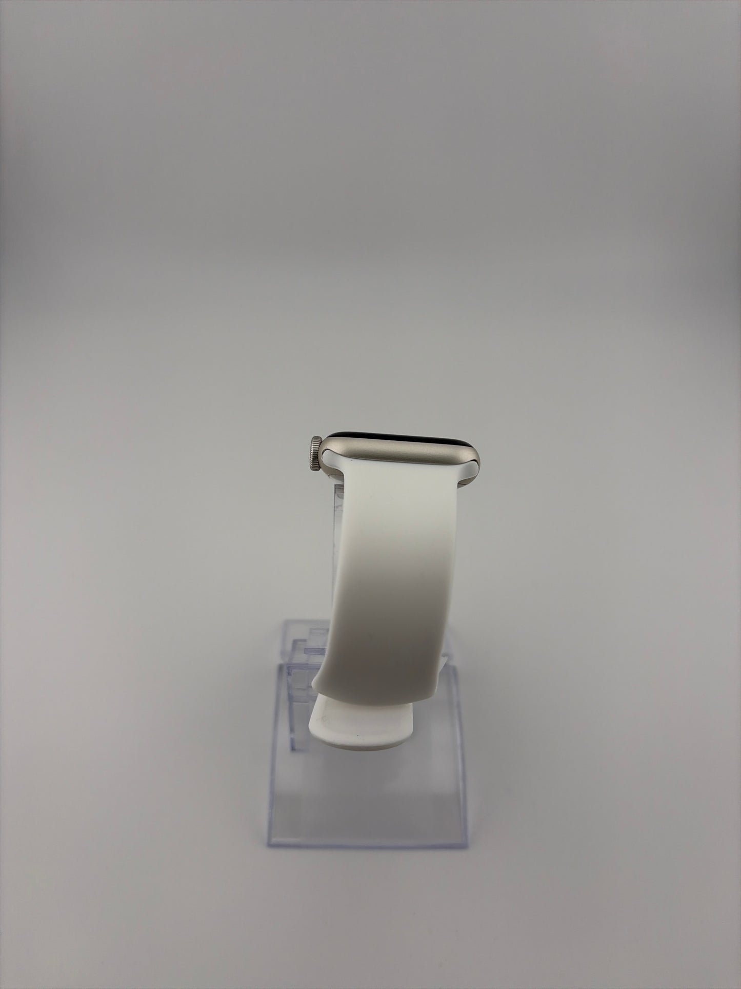 Apple Watch SE 2nd Gen 40mm Starlight Aluminum Case with White Sport Band A2722 GPS Only