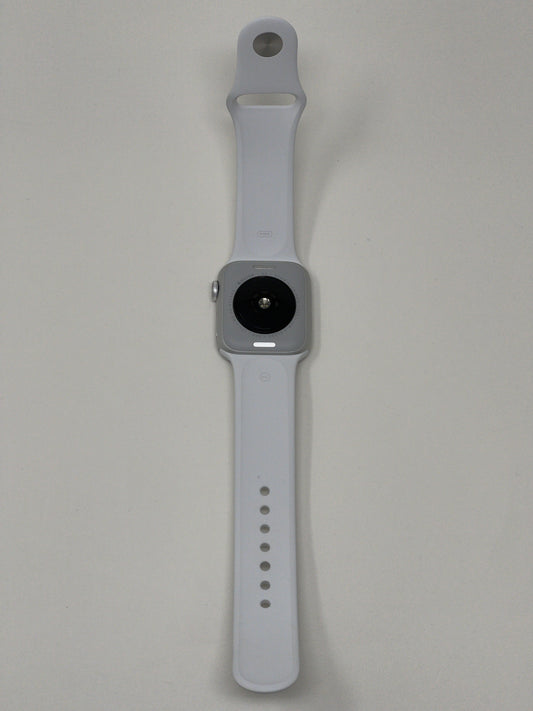 Apple Watch SE 2nd Gen 40mm Silver Aluminum Case with White Sport Band A2726 GPS Cellular
