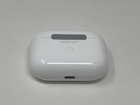 Apple Airpods Pro 1st Gen with Wireless Charging Case MWP22AM/A Excellent