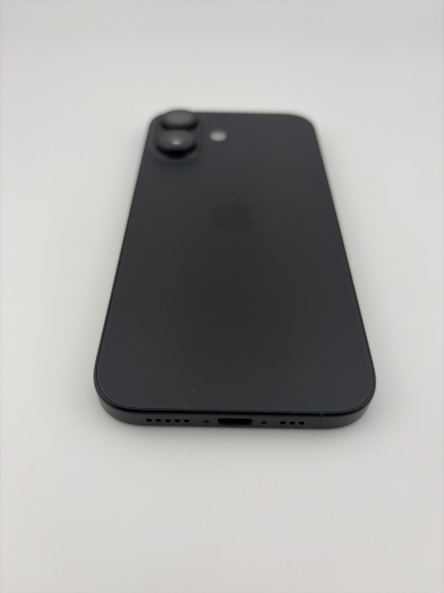 Apple iPhone 16 256GB Unlocked eSim Only Black A3081 MYAX3LL/A Good