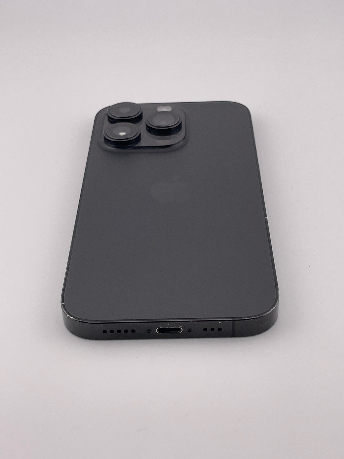Apple iPhone 14 Pro 256GB Unlocked Space Black A2650 Used