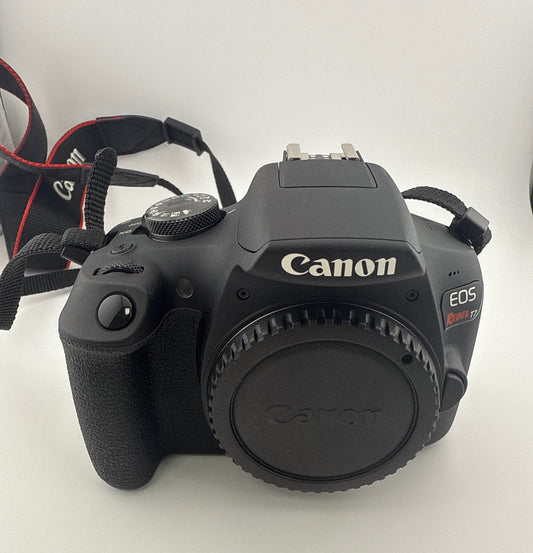 Canon EOS 2000D (Rebel T7) DSLR Camera + 18-55mm IS MACRO 0.25m/0.8ft Lens Kit