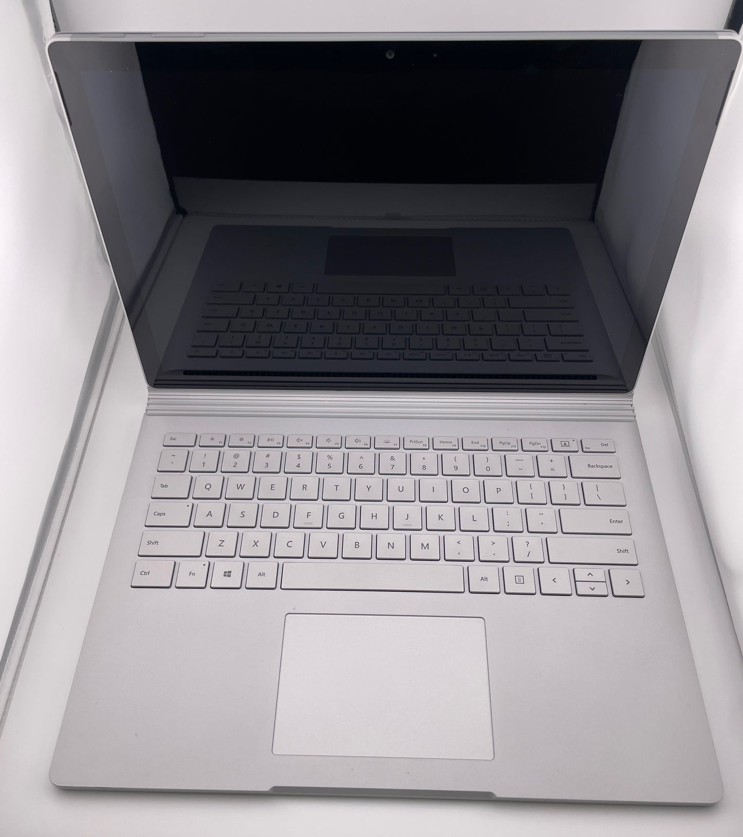 Microsoft Surface Book 2 13.5in i7-8650U 256GB SSD 8GB RAM Good