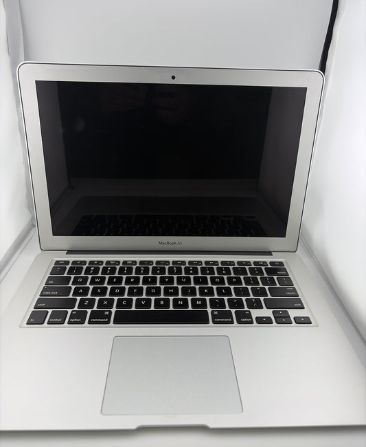 Apple Macbook Air Core i5 1.6GHz 13in 256GB A1466 MJVG2LL/A Early 2015 Good