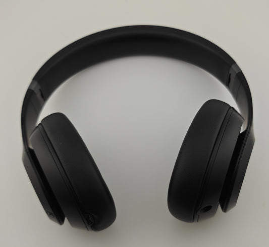 Beats by Dre Beats Studio Pro Black Wireless Headphones Excellent
