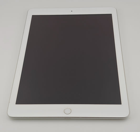 Apple iPad 6th Generation 32GB WiFi A1893 Silver Excellent