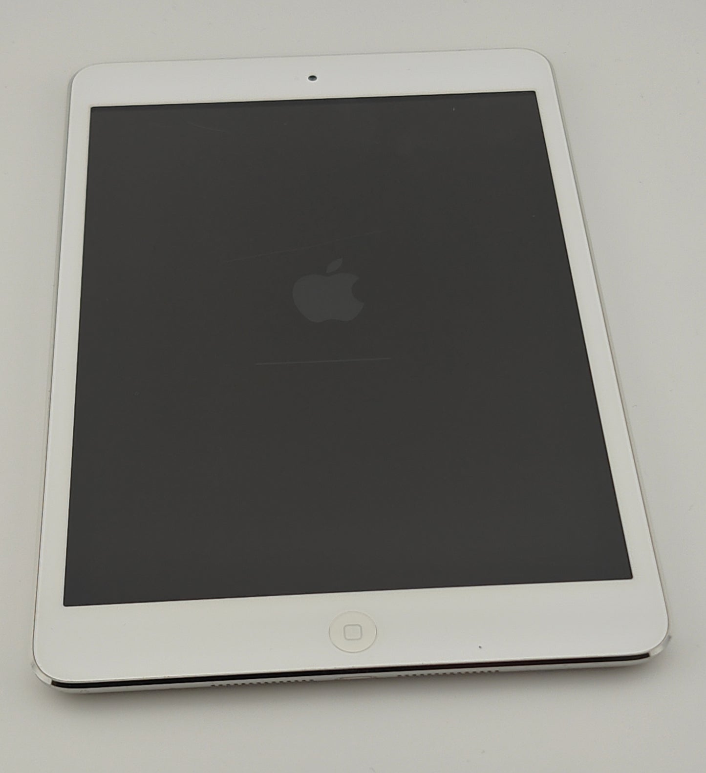 Apple iPad Mini 16GB Wi-Fi A1432 Silver USED