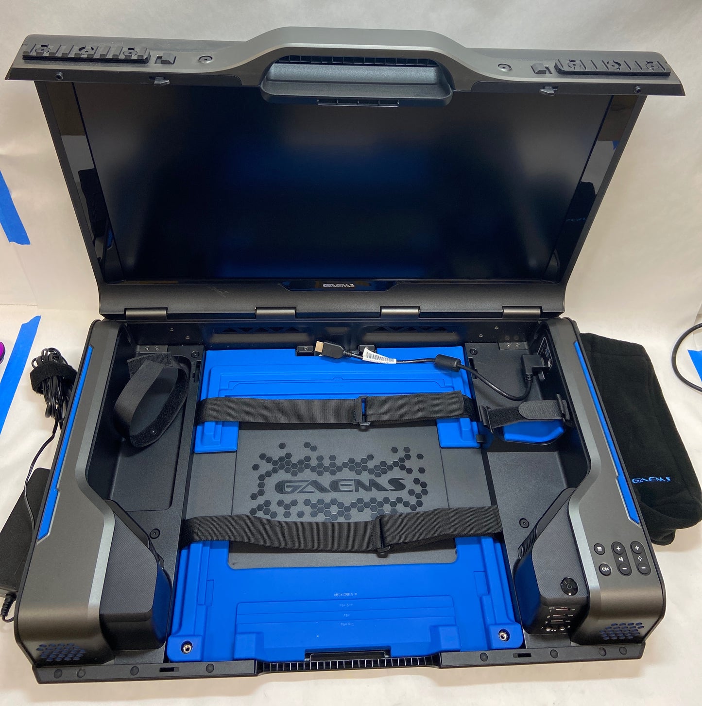 Gaems Guardian Pro XP 24" G240QHD Portable Gaming Monitor