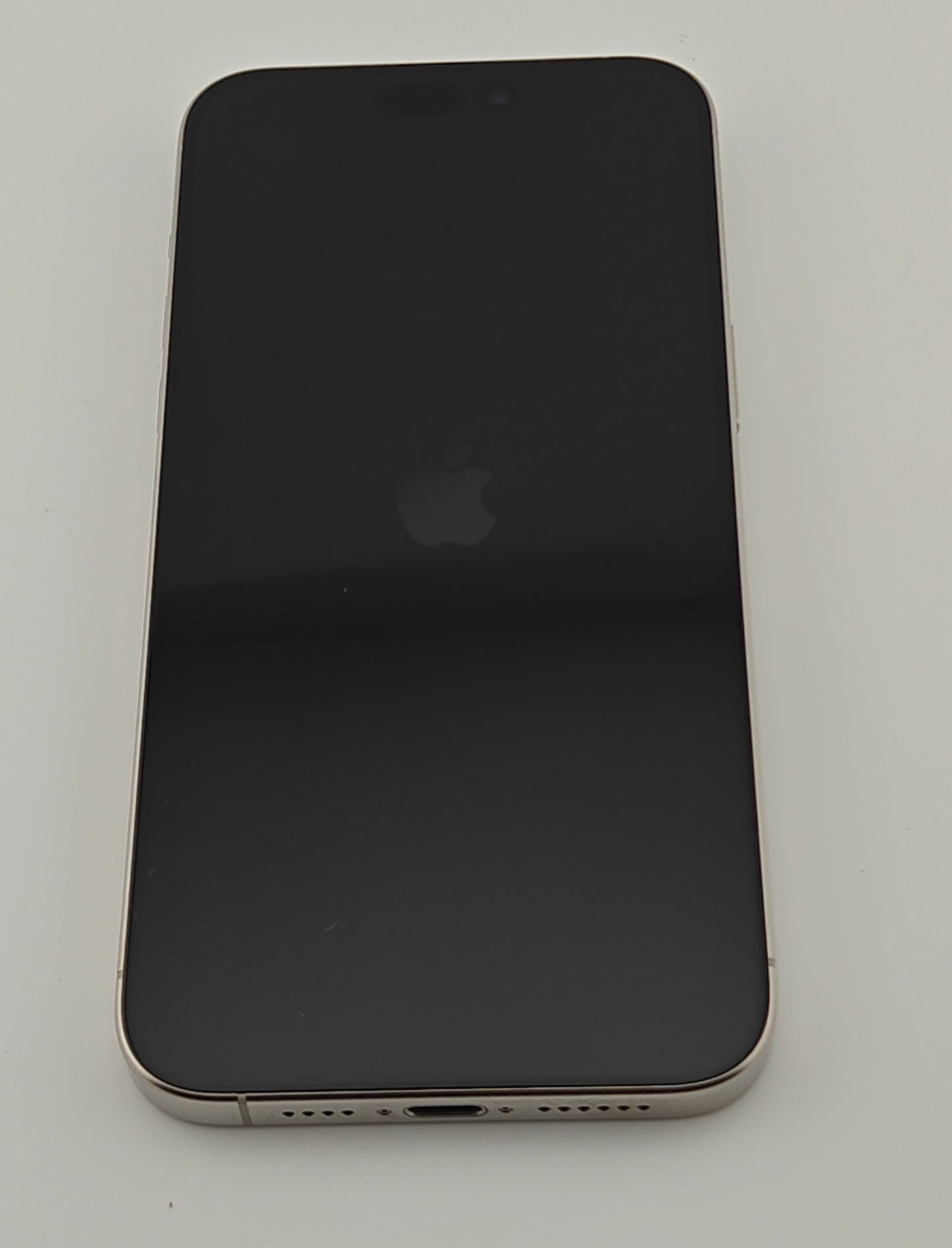 Apple iPhone 15 Pro Max 256GB Unlocked eSim A2849 White Titanium Excellent