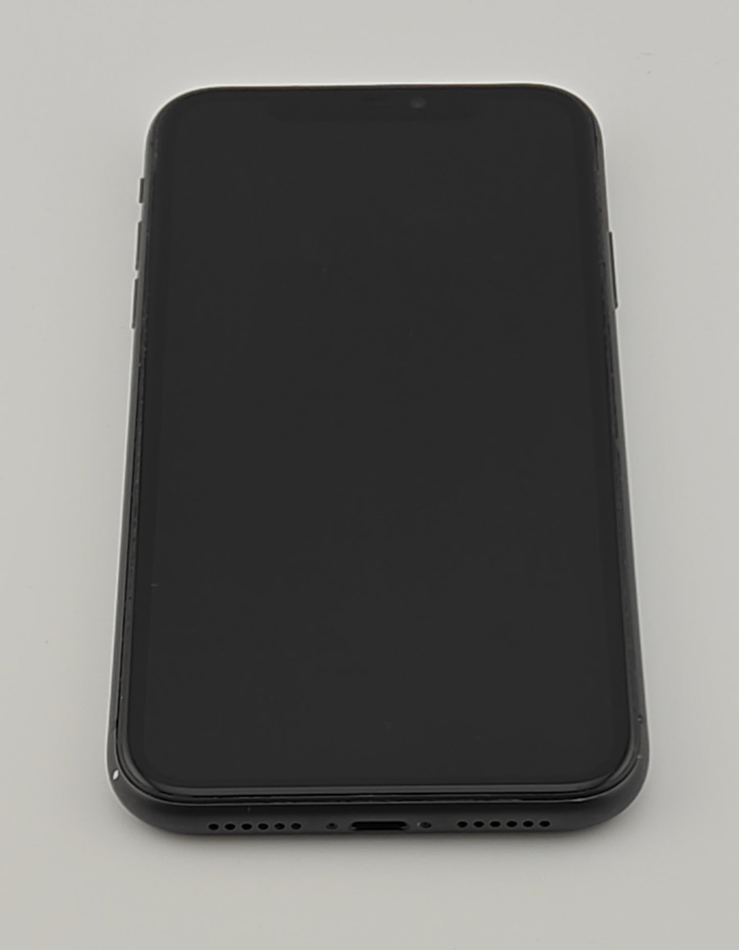 Apple iPhone 11 128GB Unlocked A2111 Black Used BH Under 80%