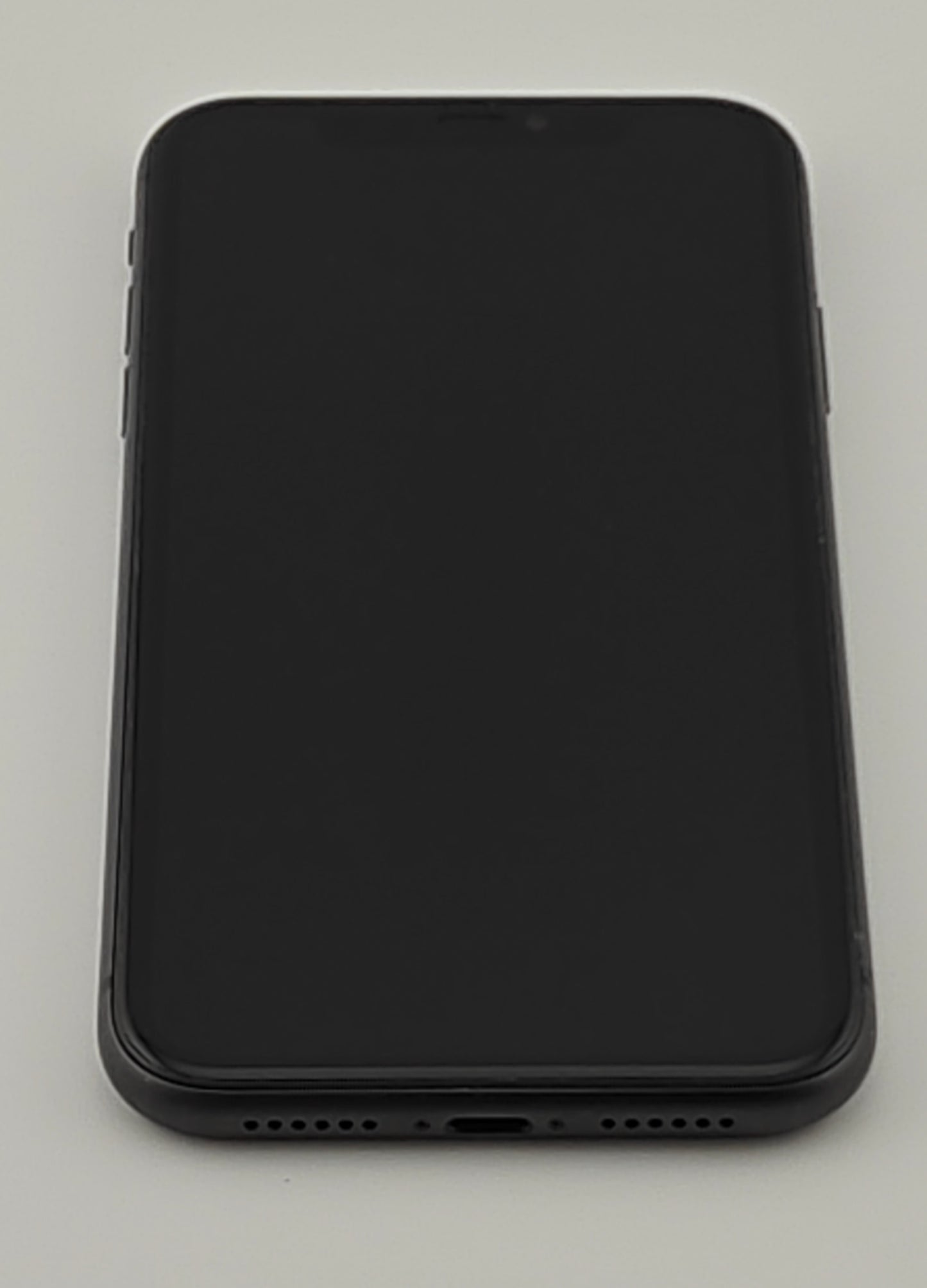 Apple iPhone 11 64GB Unlocked A2111 Black Used BH Under 80%