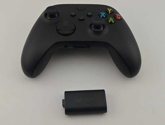 Xbox Wireless Controller for Xbox Series X Carbon Black Good with Rechargeable Battery