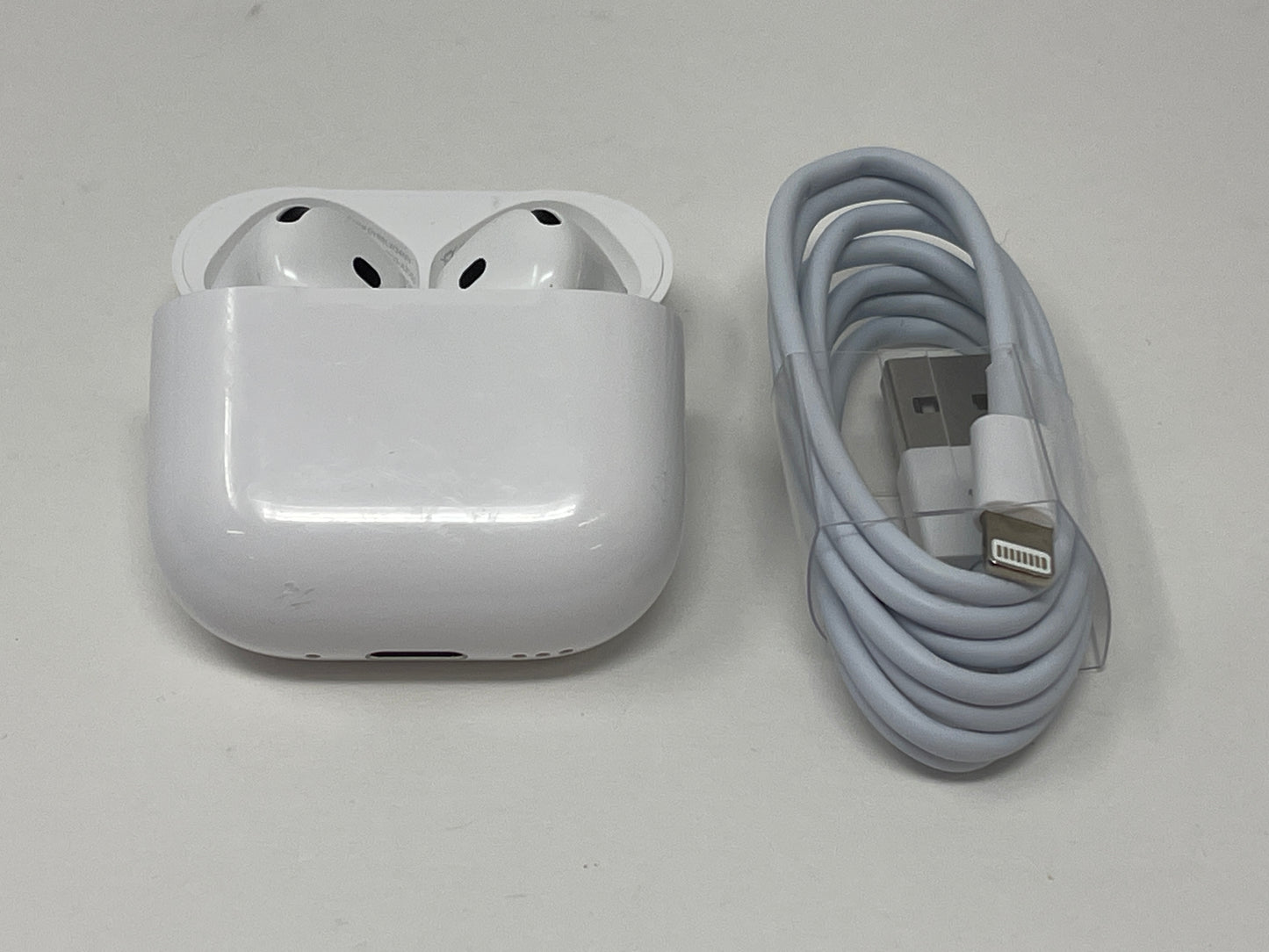 Apple Airpods 4 with ANC MXP93LL/A Good