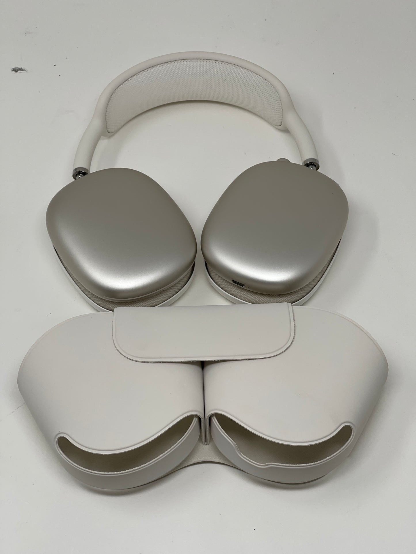 Airpods Max USB-C Starlight A3184 MWW53AM/A