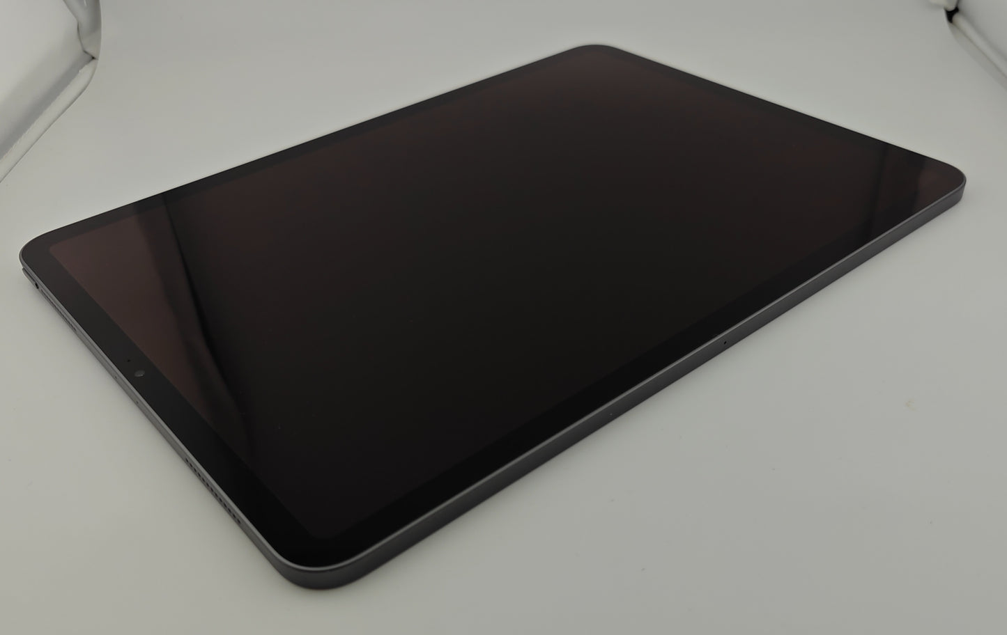 Apple iPad Pro 11 2nd Generation 128GB WiFi A2228 Space Gray