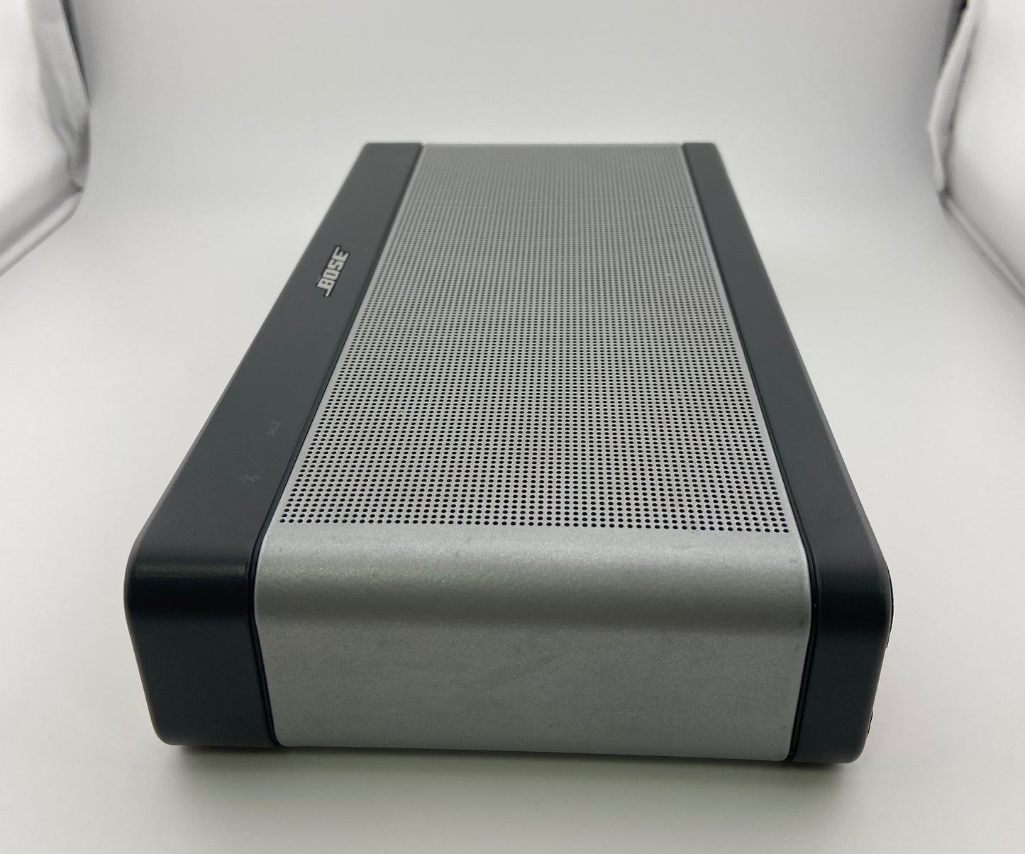 Bose SoundLink Bluetooth Speaker III Silver Gray Used Fair