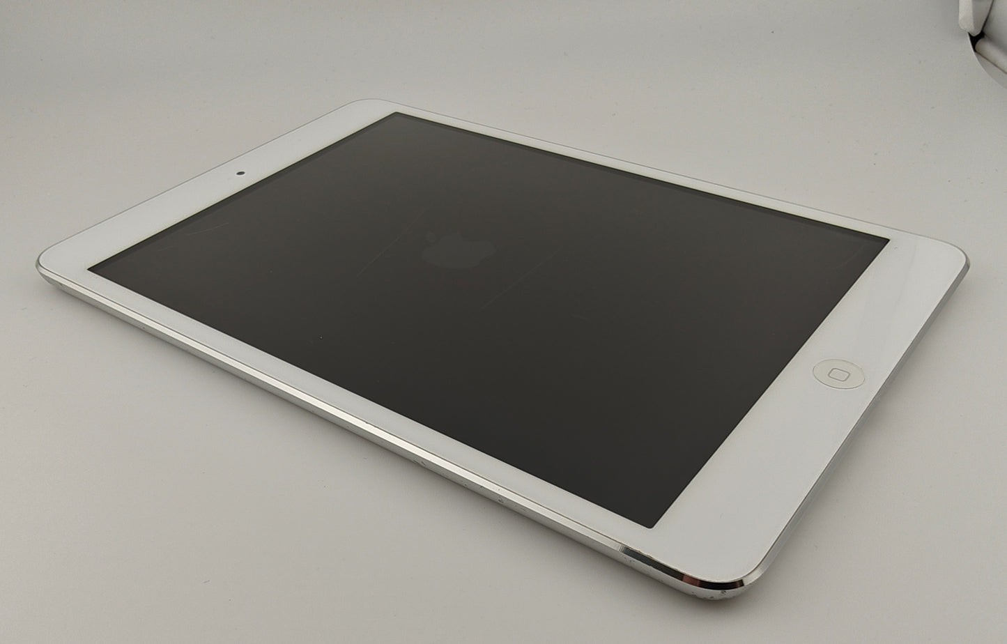 Apple iPad Mini 16GB Wi-Fi A1432 Silver USED