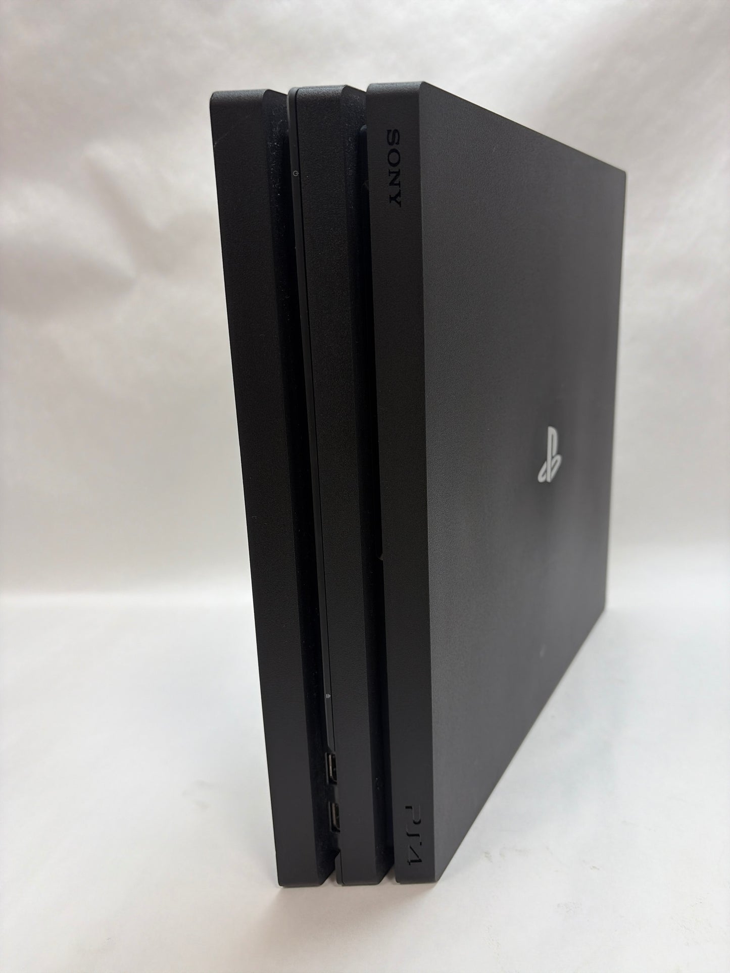 Sony PlayStation 4 Pro 1TB Black PS4 Console + 1 Controller Good