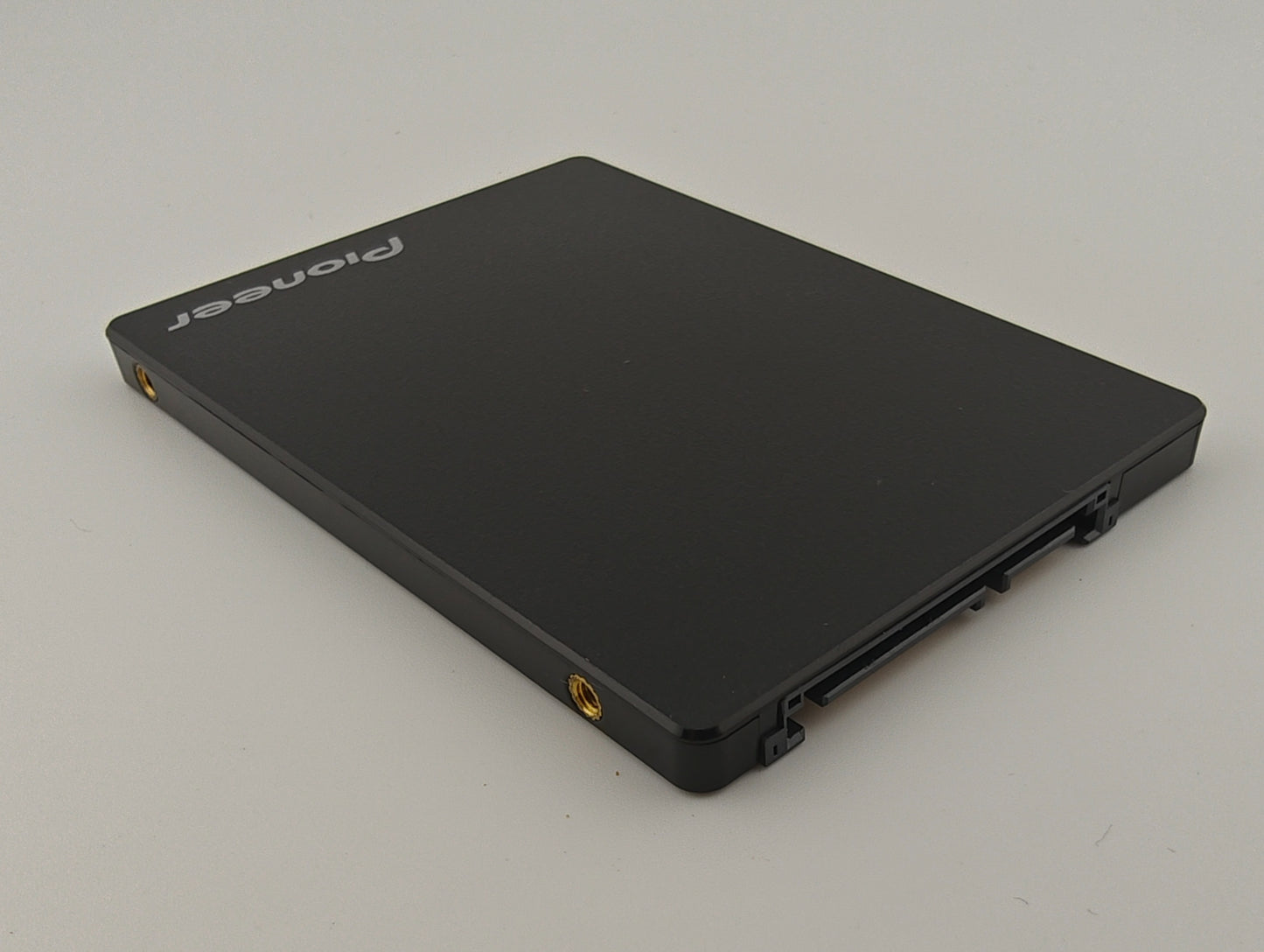 Pioneer 3D NAND Internal SSD 1TB -2.5" SATA 3 6 GB/s Solid State Drive APS-SL3N-1T Black