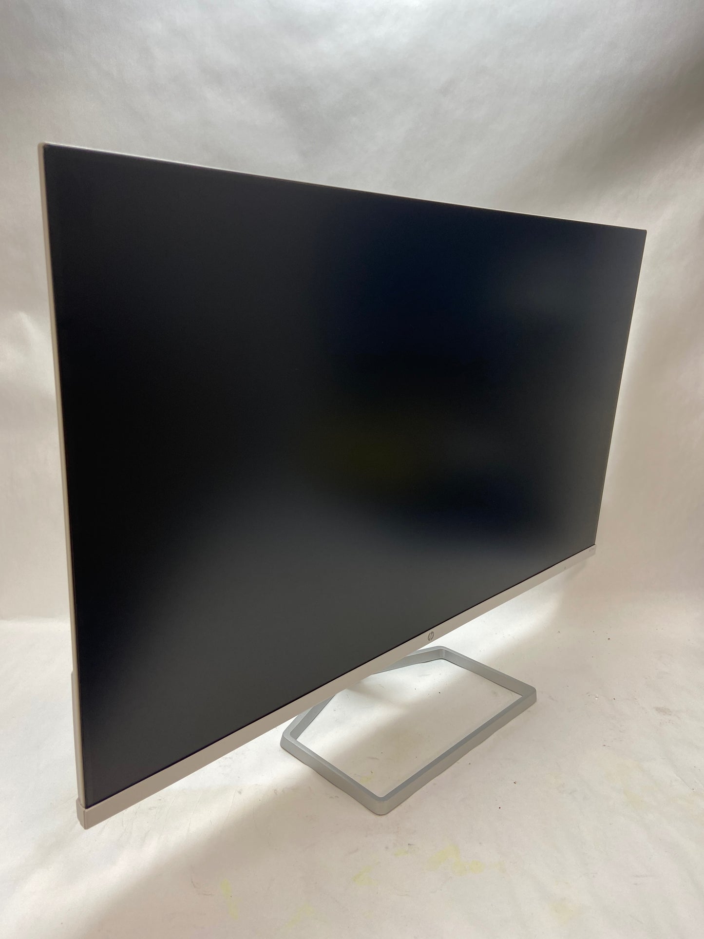 HP Series 5 527sa 27 inch FHD Monitor with Speakers