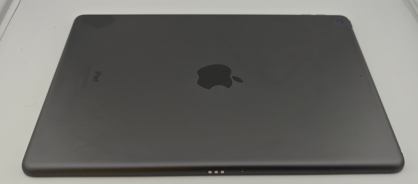 Apple iPad 9th Generation 10.2 64GB WiFi A2602 MK2K3LL/A Space Gray Excellent